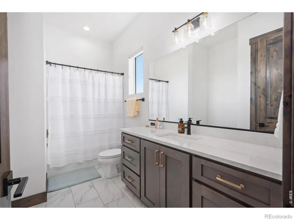 2922 Lake Verna Drive Loveland CO 80538