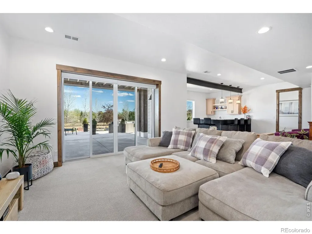 2922 Lake Verna Drive Loveland CO 80538