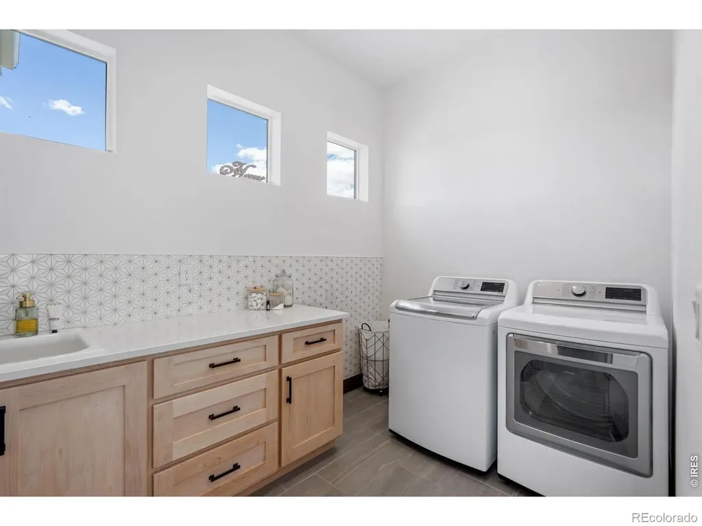 2922 Lake Verna Drive Loveland CO 80538