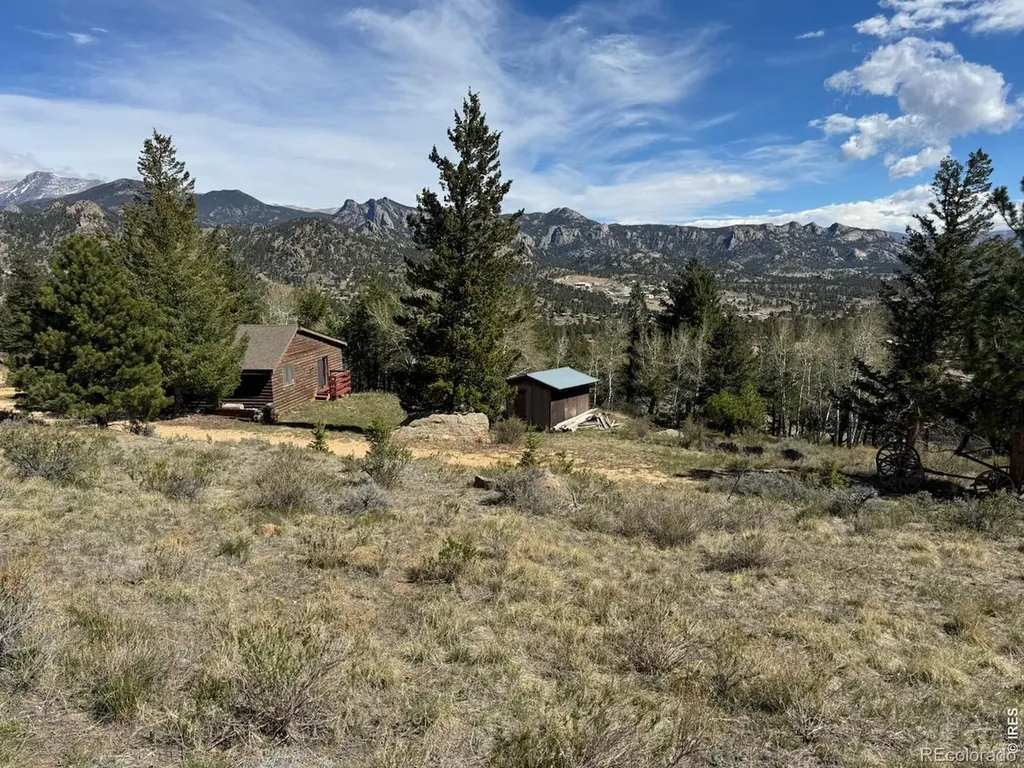 1241 Giant Track Road Estes Park CO 80517