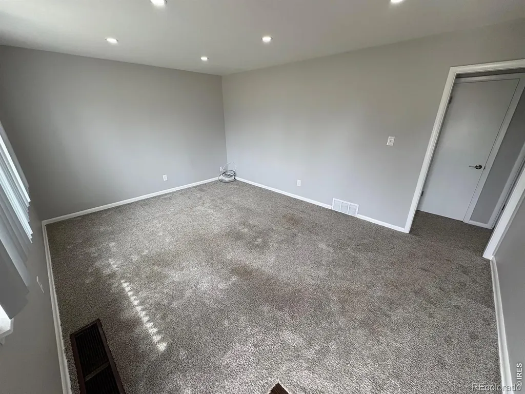 337 Plainview Avenue Sterling CO 80751