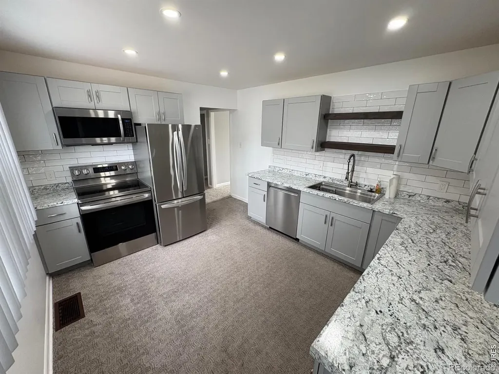 337 Plainview Avenue Sterling CO 80751