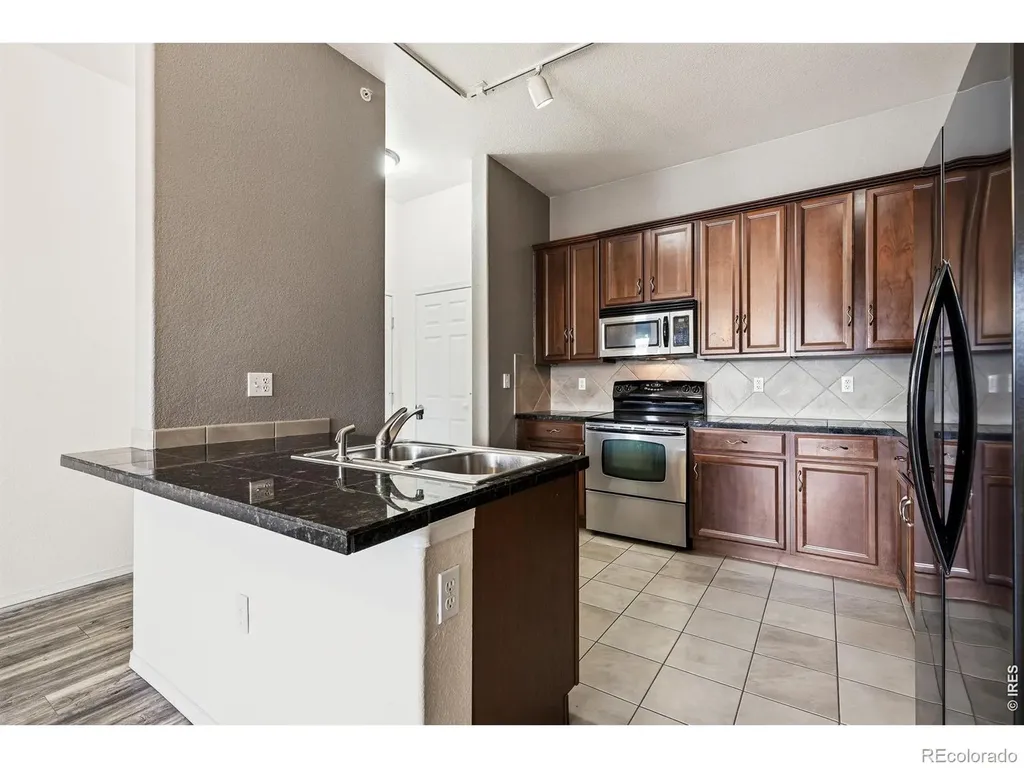 15460 Canyon Gulch Lane Englewood CO 80112