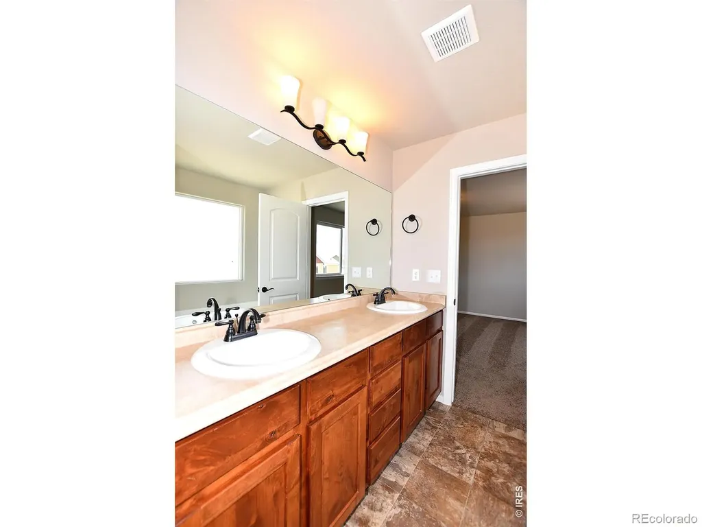 5135 Grapevine Way Johnstown CO 80534