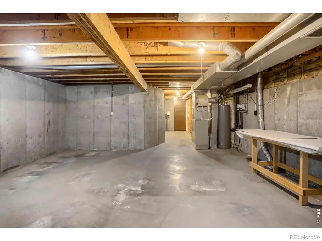 2123 Meadow Court Longmont CO 80501