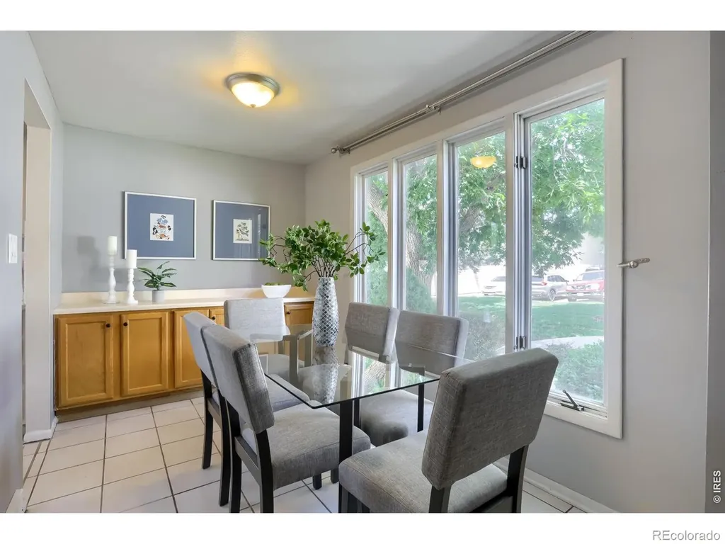 2123 Meadow Court Longmont CO 80501