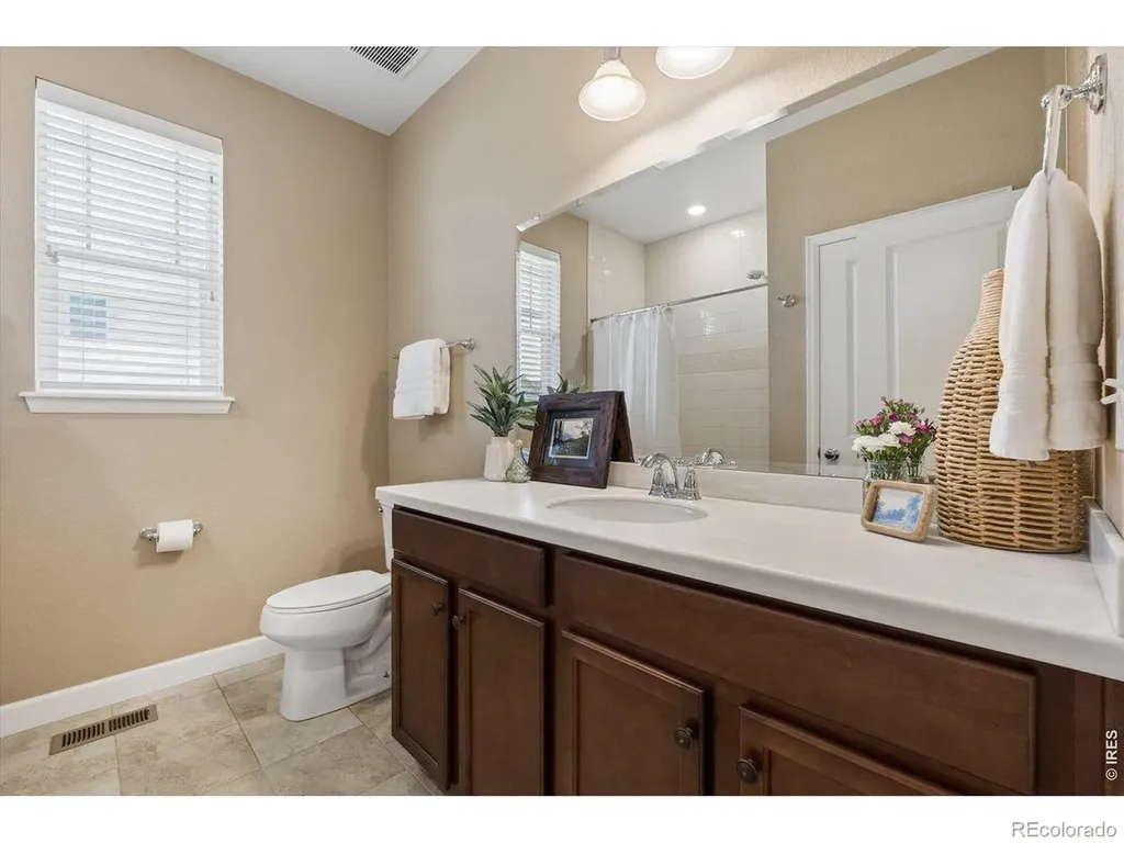 2017 Sicily Circle Longmont CO 80503