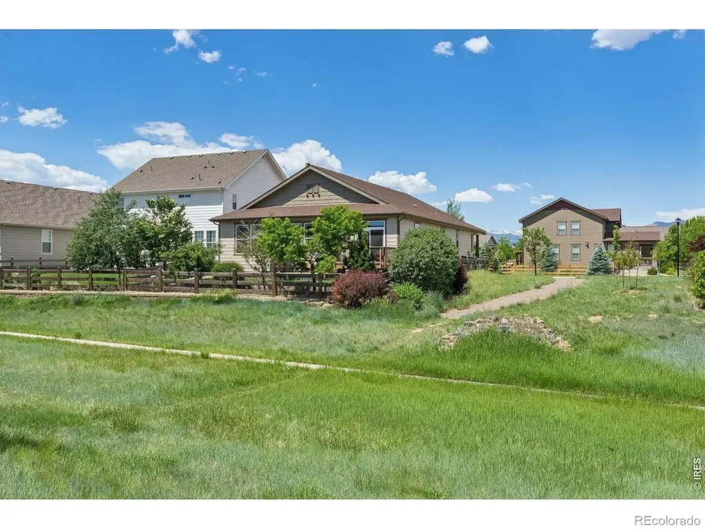 2017 Sicily Circle Longmont CO 80503