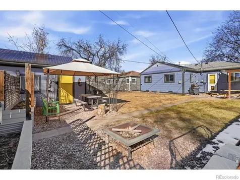 2057 Ironton Street Aurora CO 80010