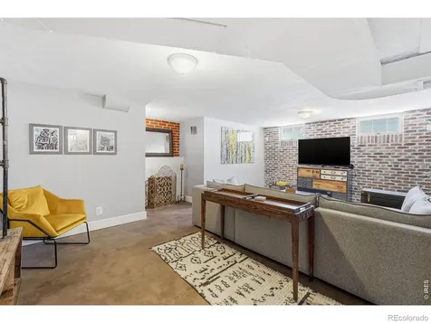 1533 Oneida Street Denver CO 80220