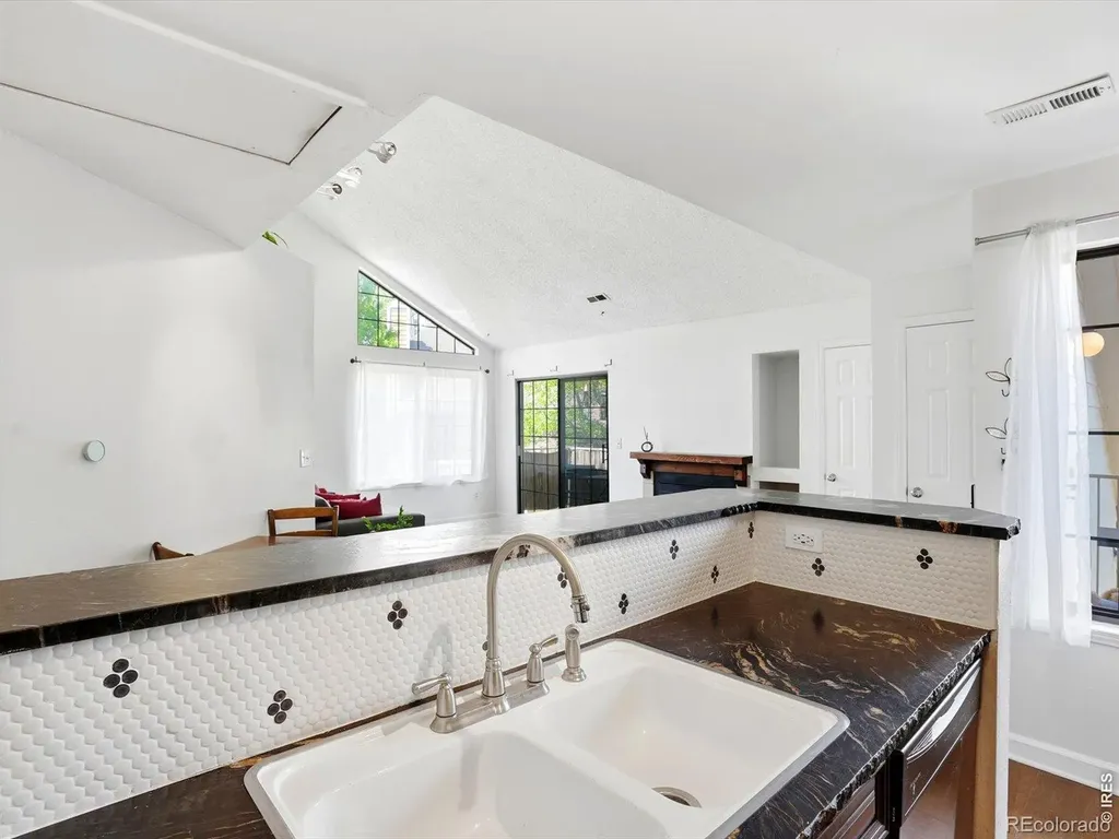 4837 White Rock Circle Boulder CO 80301