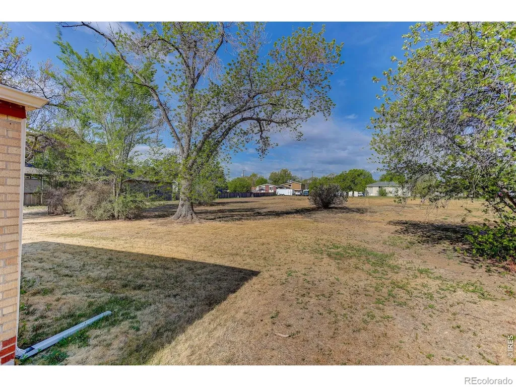 1035 N 4th Street Berthoud CO 80513