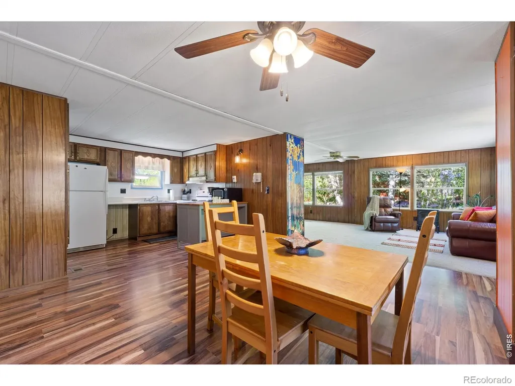 185 Meadow Lane Bellvue CO 80512