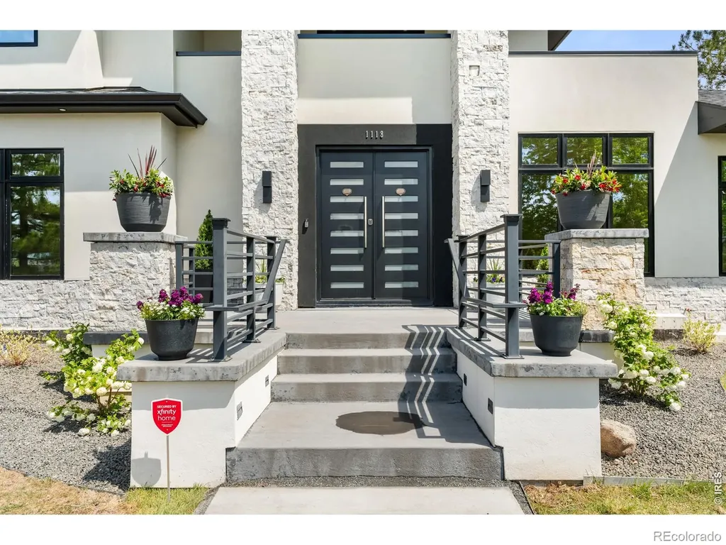 1118 Ravenwood Road Boulder CO 80303