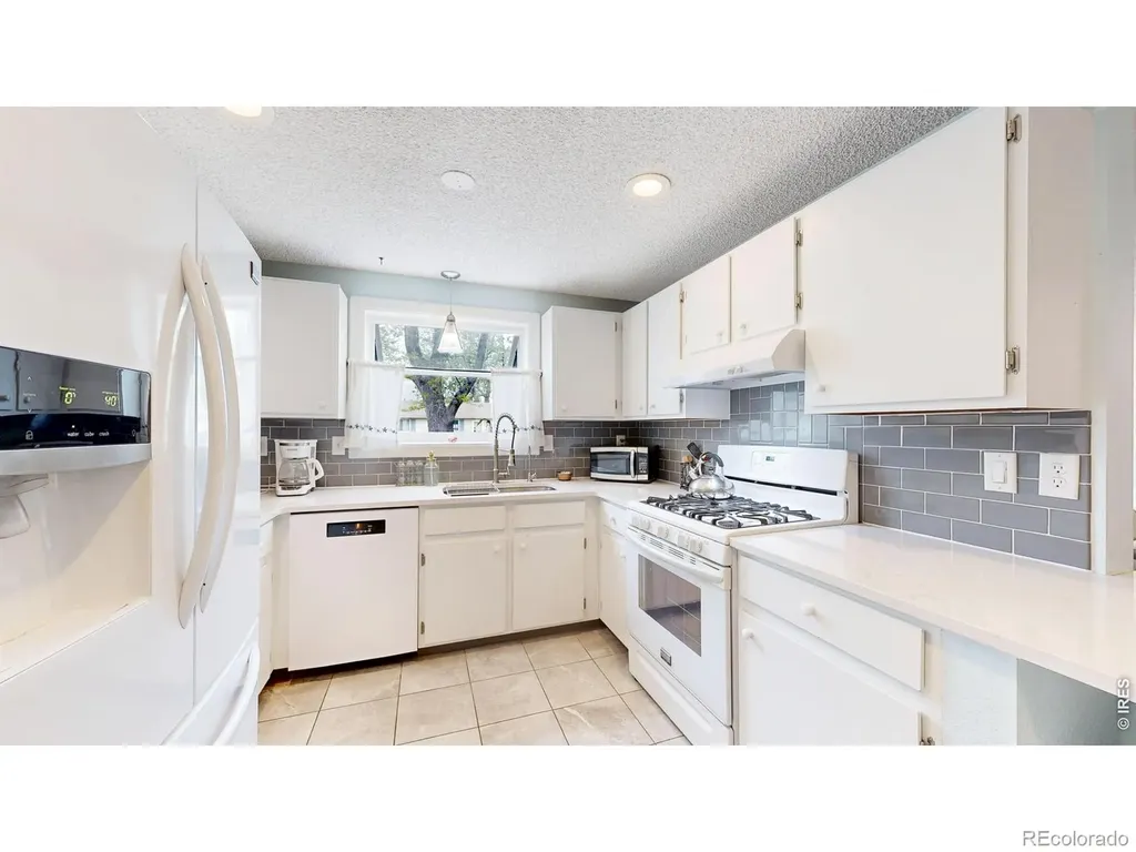 613 Chestnut Drive Loveland CO 80538