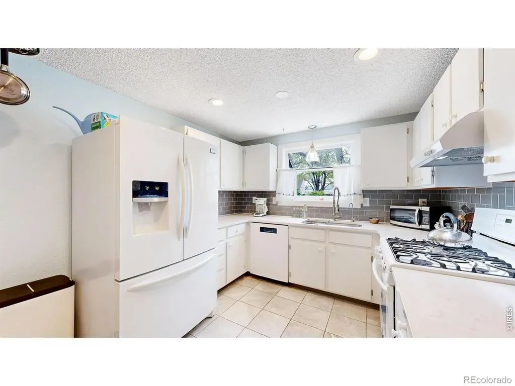 613 Chestnut Drive Loveland CO 80538