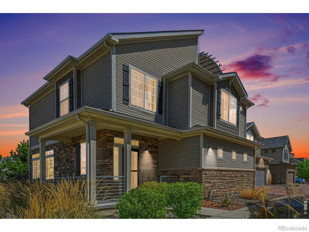 185 S Oak Hill Street Aurora CO 80018