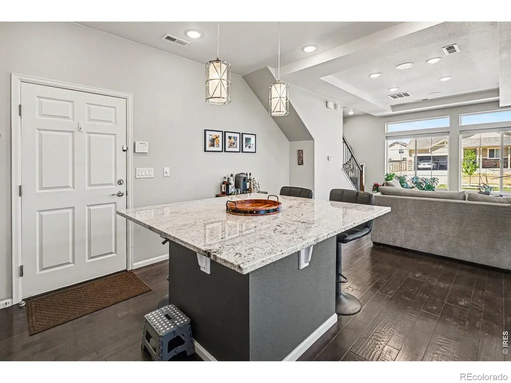 185 S Oak Hill Street Aurora CO 80018