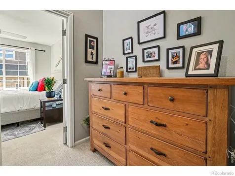 185 S Oak Hill Street Aurora CO 80018