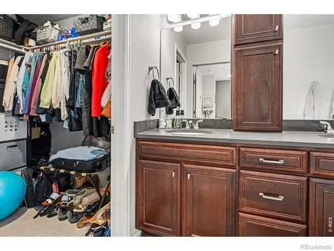 185 S Oak Hill Street Aurora CO 80018