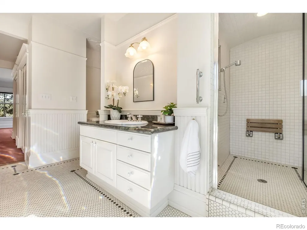 858 3rd Avenue Longmont CO 80501