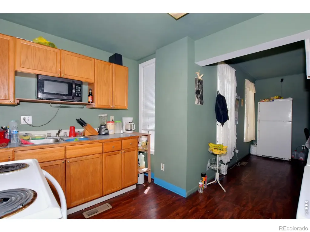 913 4th Street Greeley CO 80631