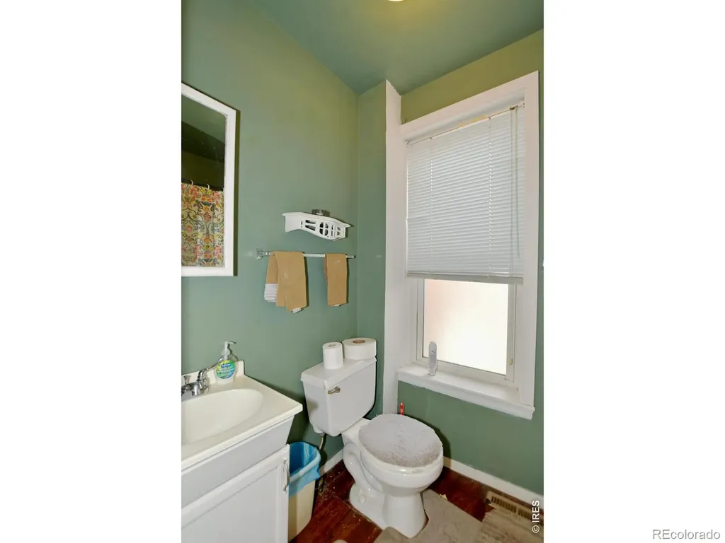 913 4th Street Greeley CO 80631