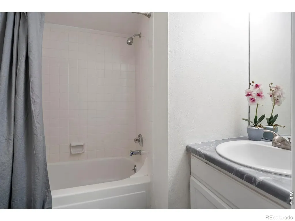 209 W Sycamore Lane Louisville CO 80027