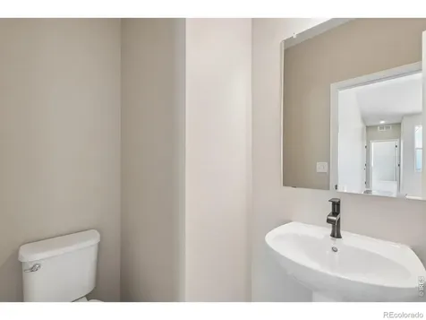 24406 E 35th Drive Aurora CO 80019