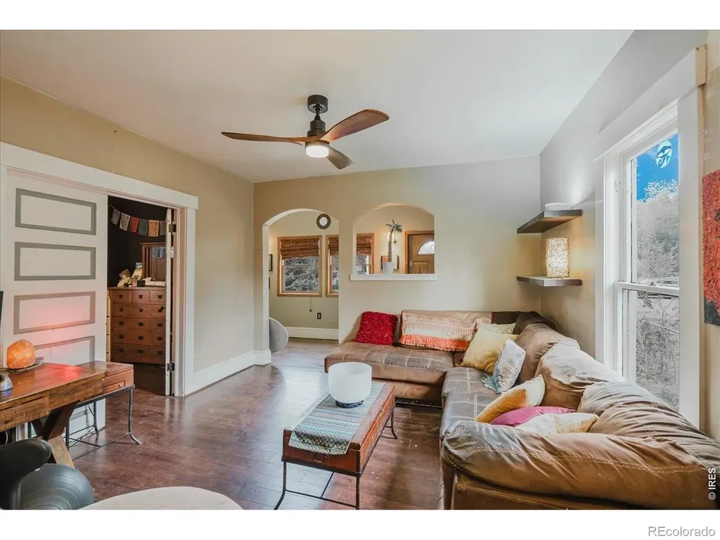 443 Baker Street Longmont CO 80501