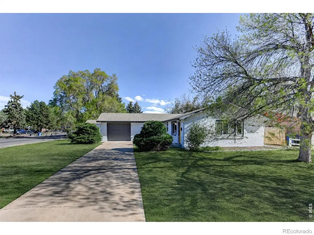 2016 W Lake Street Fort Collins CO 80521