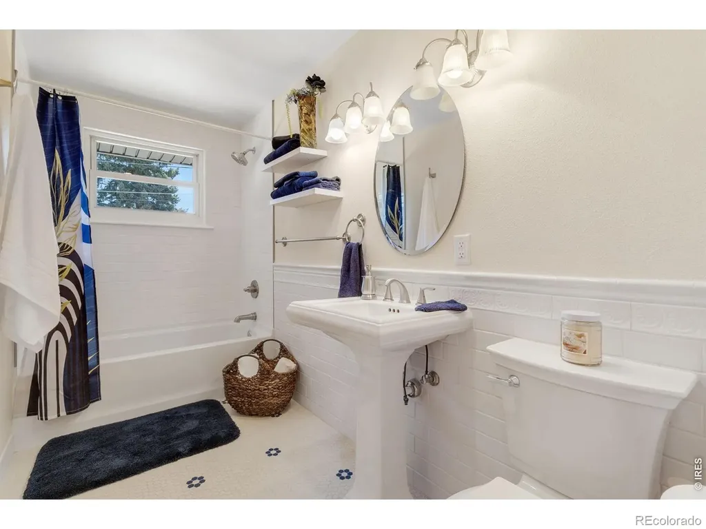 6518 Xavier Street Arvada CO 80003