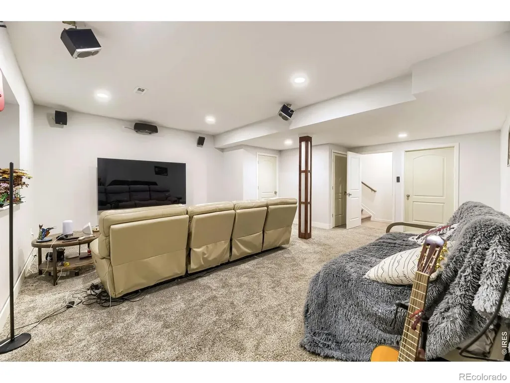1110 Horsetail Loop Elizabeth CO 80107