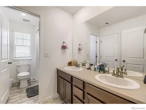 1110 Horsetail Loop Elizabeth CO 80107