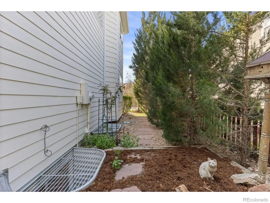 416 Sierra Avenue Longmont CO 80501