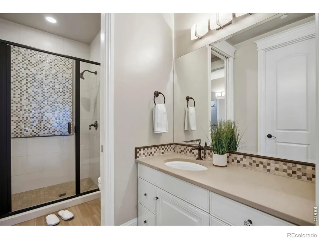 9837 Shoreline Drive Longmont CO 80504