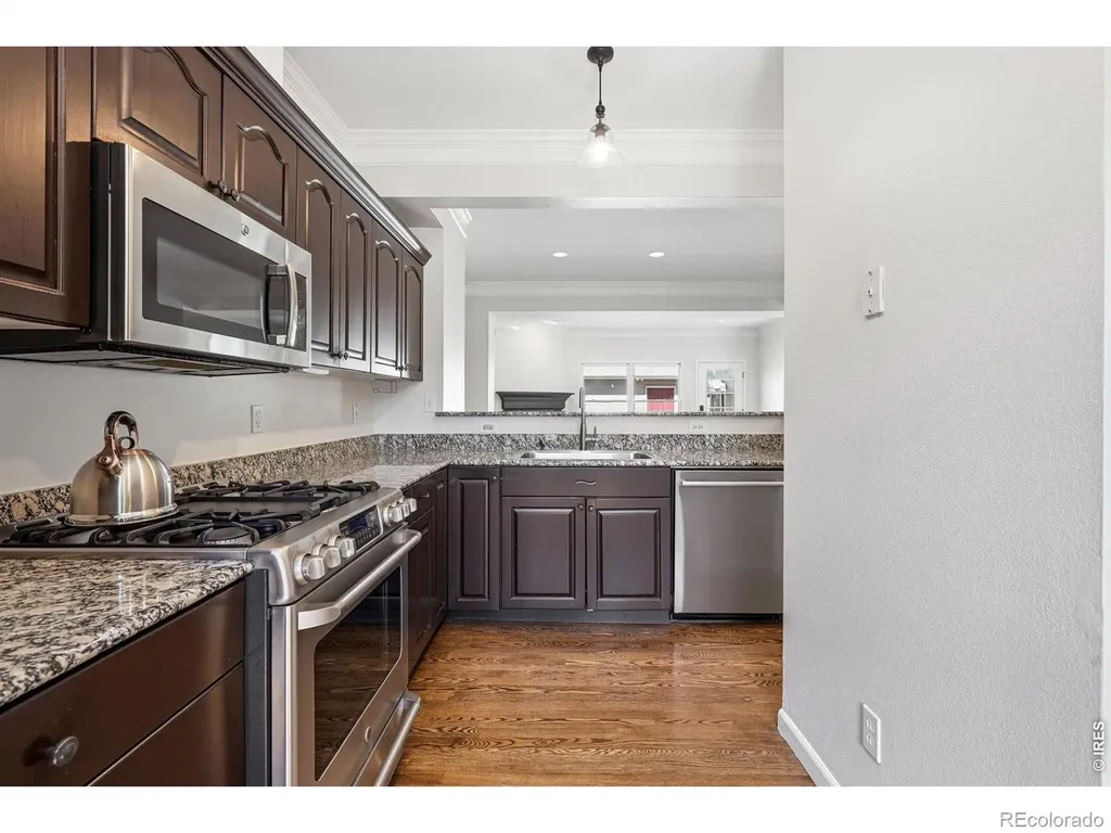 944 Ivanhoe Street Denver CO 80220