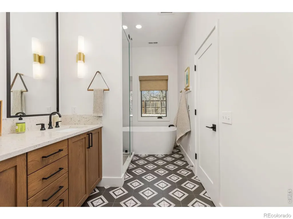 3920 Nelson Road Longmont CO 80503