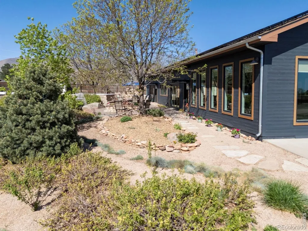 3920 Nelson Road Longmont CO 80503