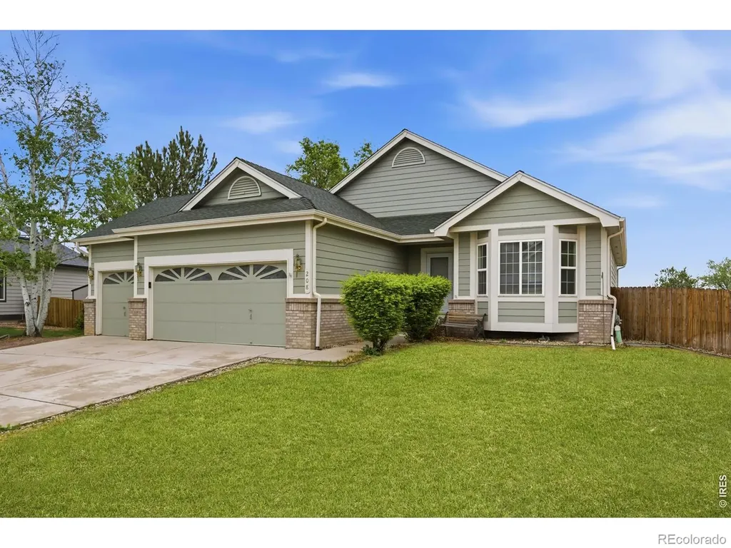208 Egyptian Court Fort Collins CO 80525