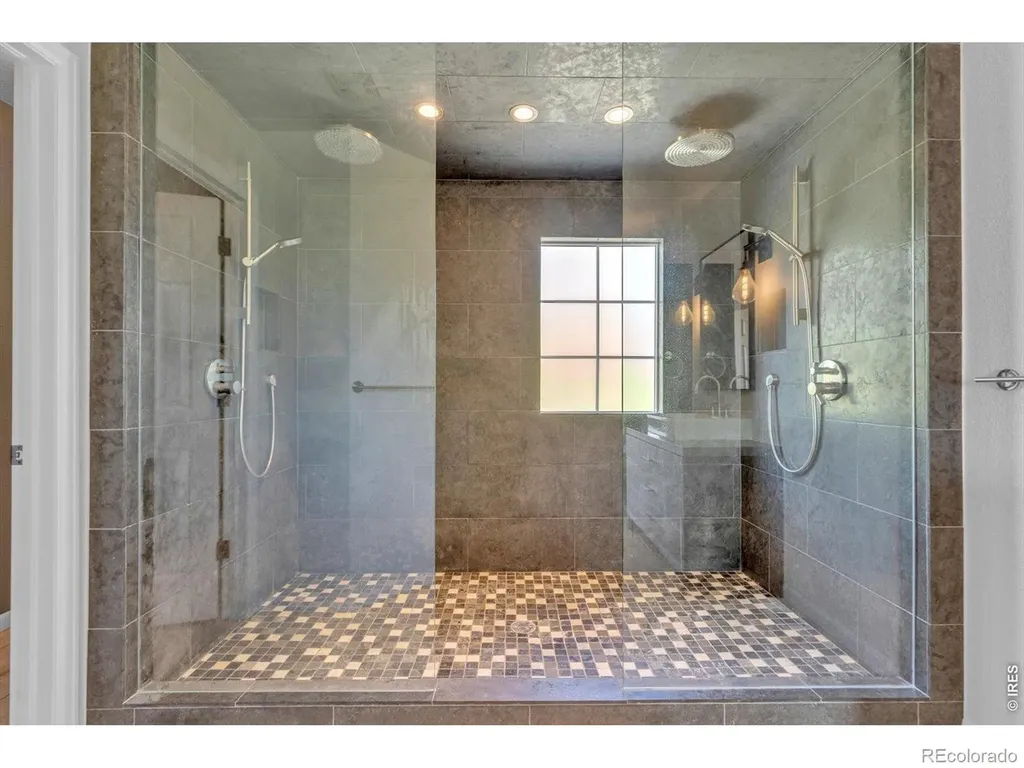 4472 Eagle River Run Broomfield CO 80023