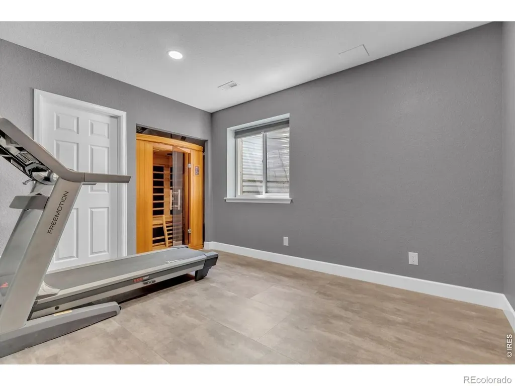 4472 Eagle River Run Broomfield CO 80023