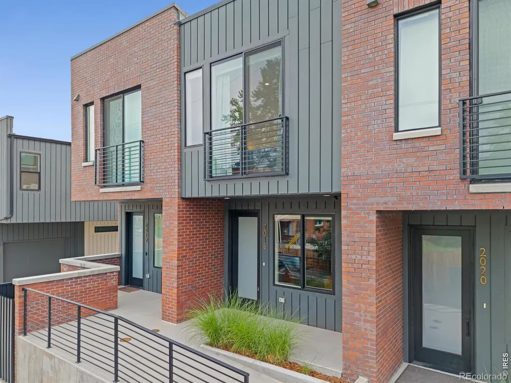 2016 W 46th Avenue Denver CO 80211
