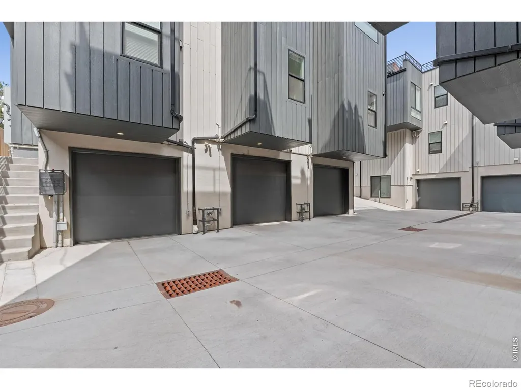 2016 W 46th Avenue Denver CO 80211