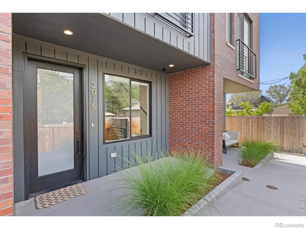 2016 W 46th Avenue Denver CO 80211