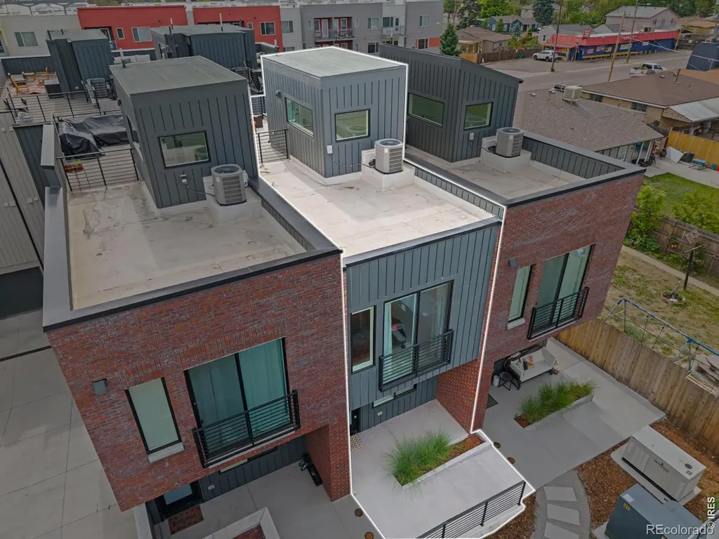 2016 W 46th Avenue Denver CO 80211