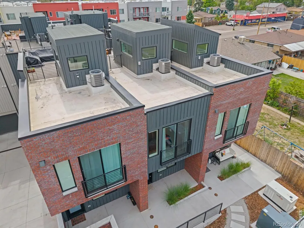 2016 W 46th Avenue Denver CO 80211