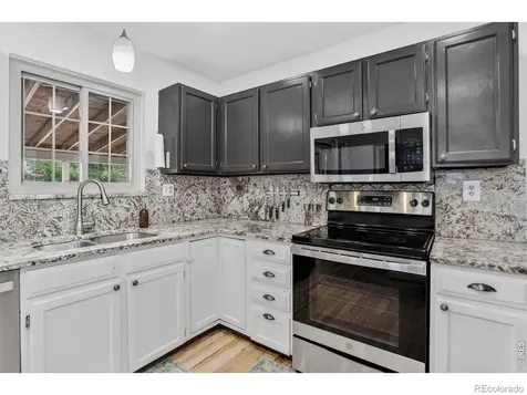 1027 Cottonwood Drive Windsor CO 80550