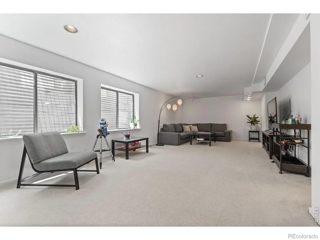 4461 Pembroke Boulder CO 80301