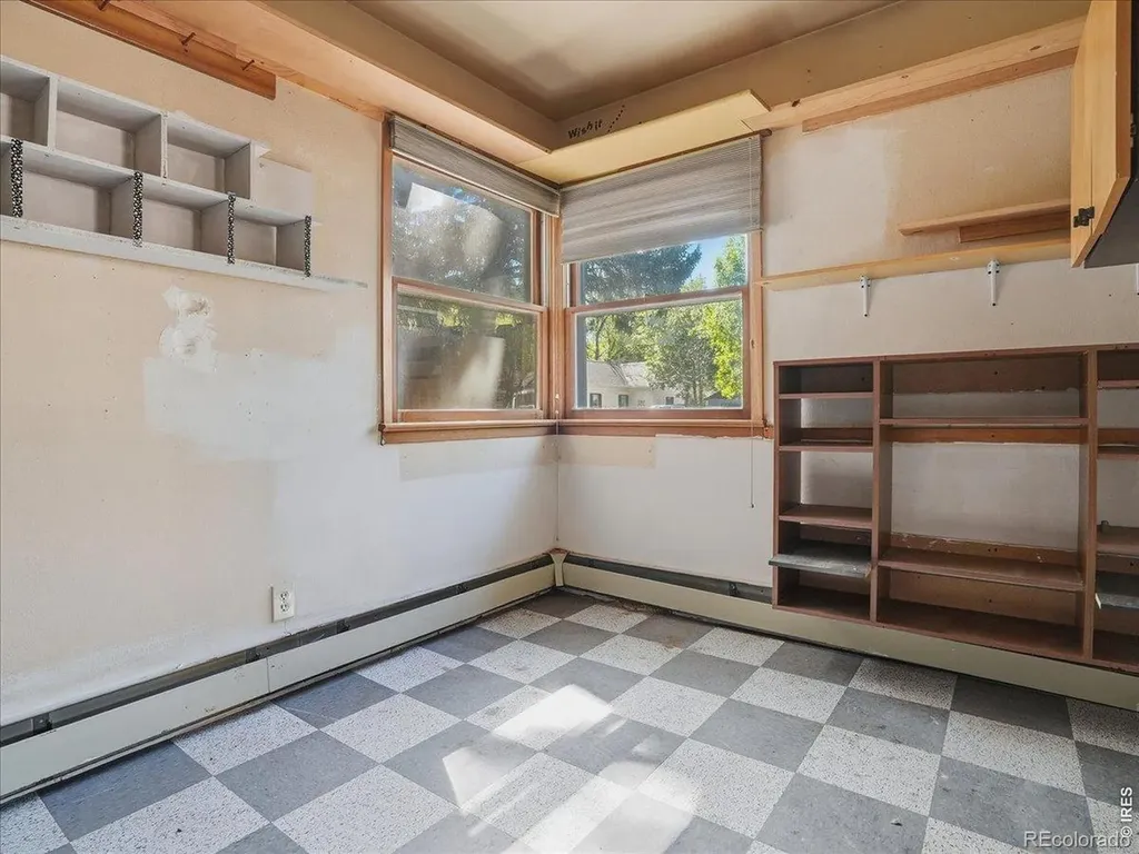 335 E 11th Street Loveland CO 80537